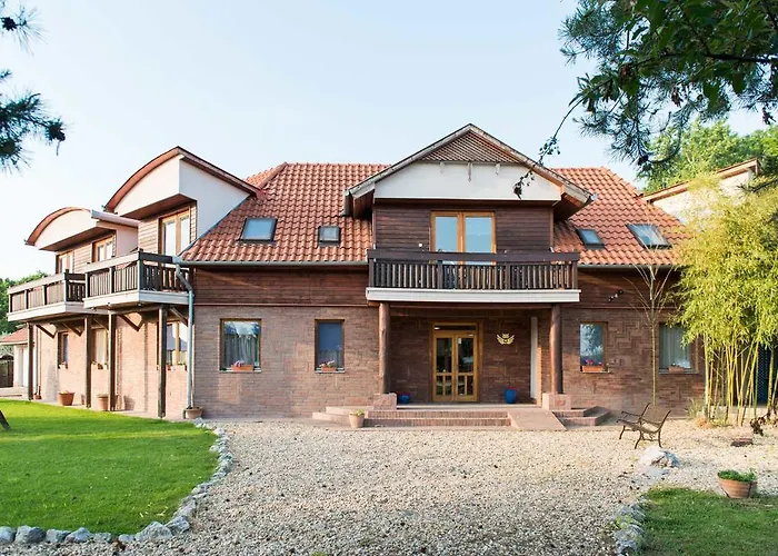 Guest house Owlcastle-bagolyvar Hajduszoboszlo